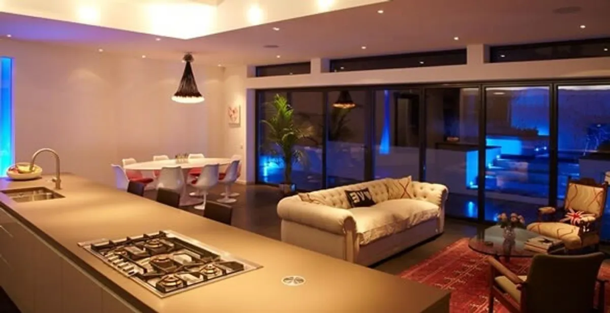 Programmable lighting design enhancing indoor spaces with customizable illumination in Tampa, FL