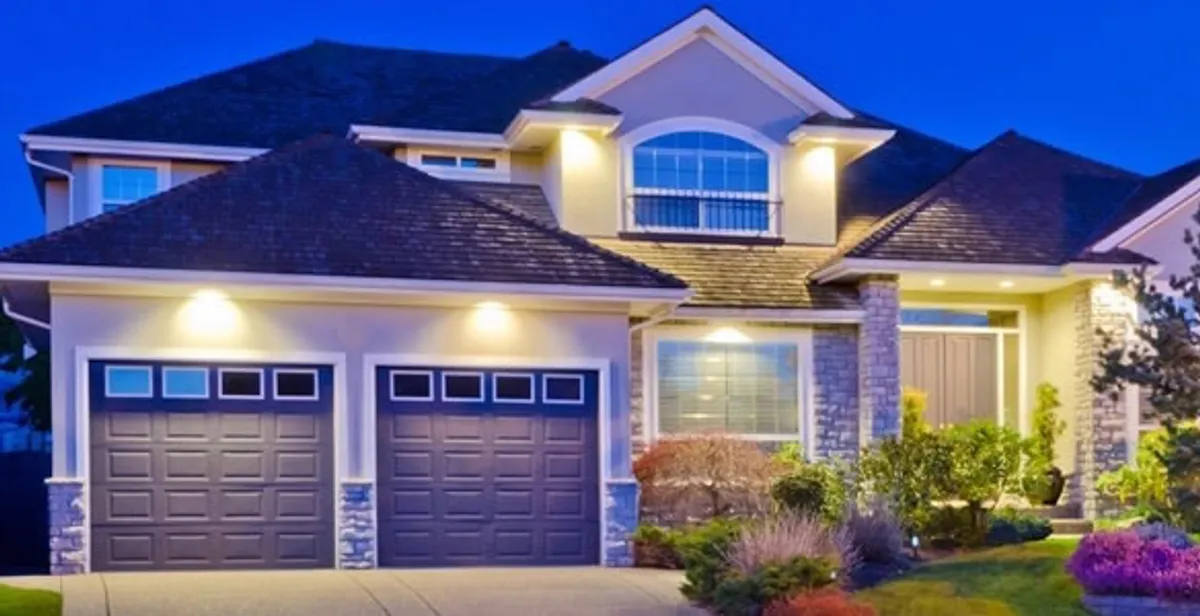 Programmable lighting installation improving residential exterior lighting control in Tampa, FL